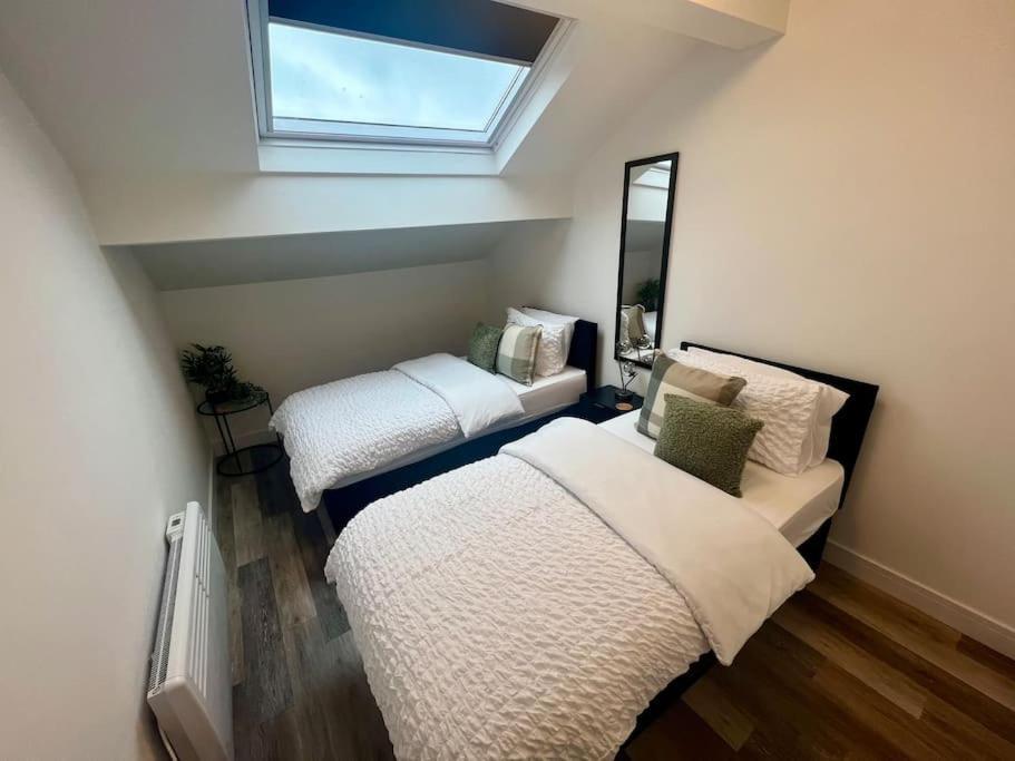 New 2 Bed Preston City Centre Flat - Sleeps 4 Екстер'єр фото
